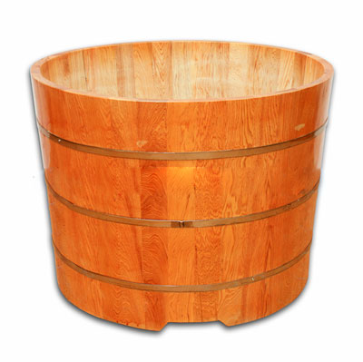 Bồn tắm gỗ đứng