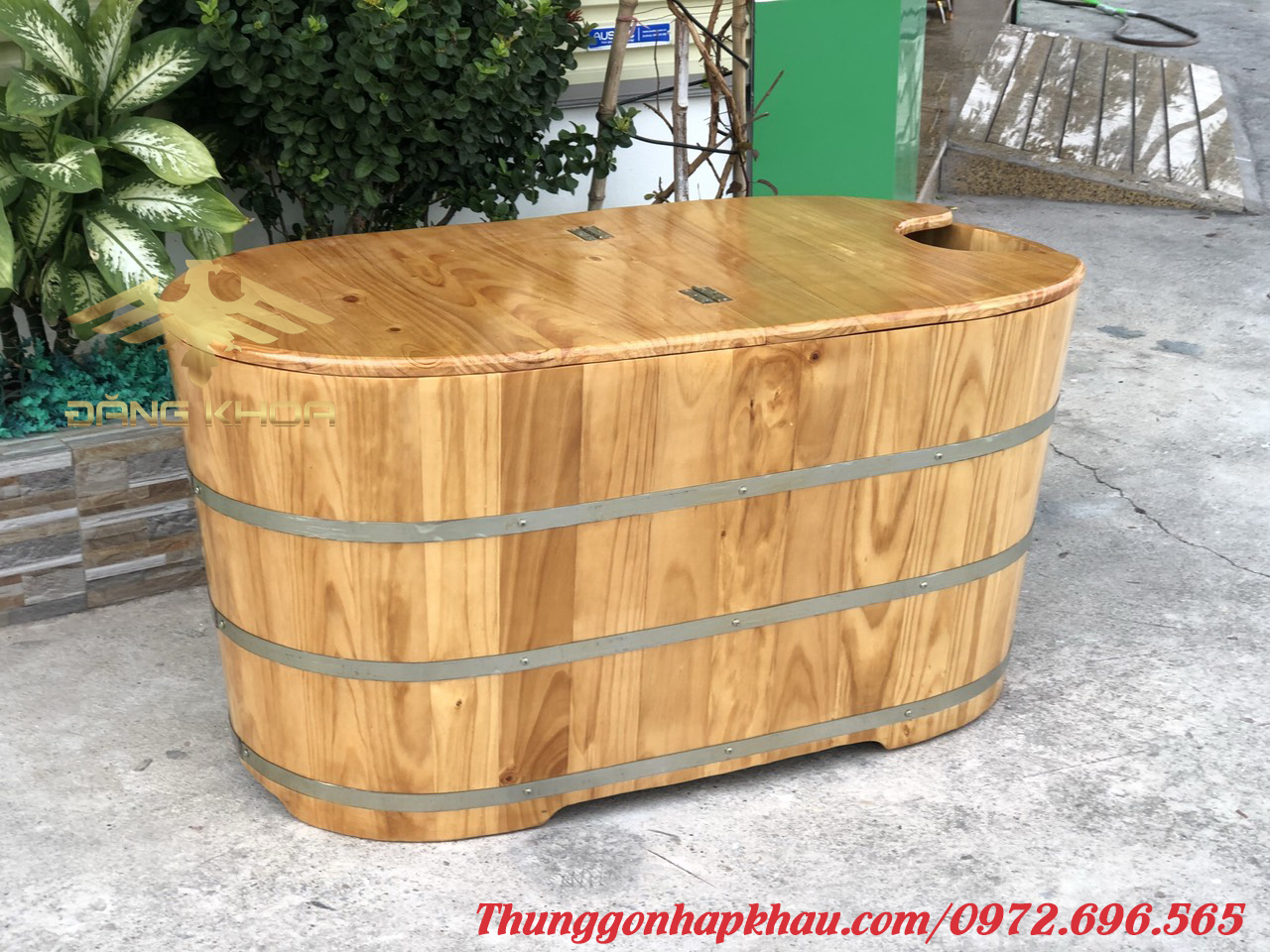 bồn tắm gỗ thanh lý