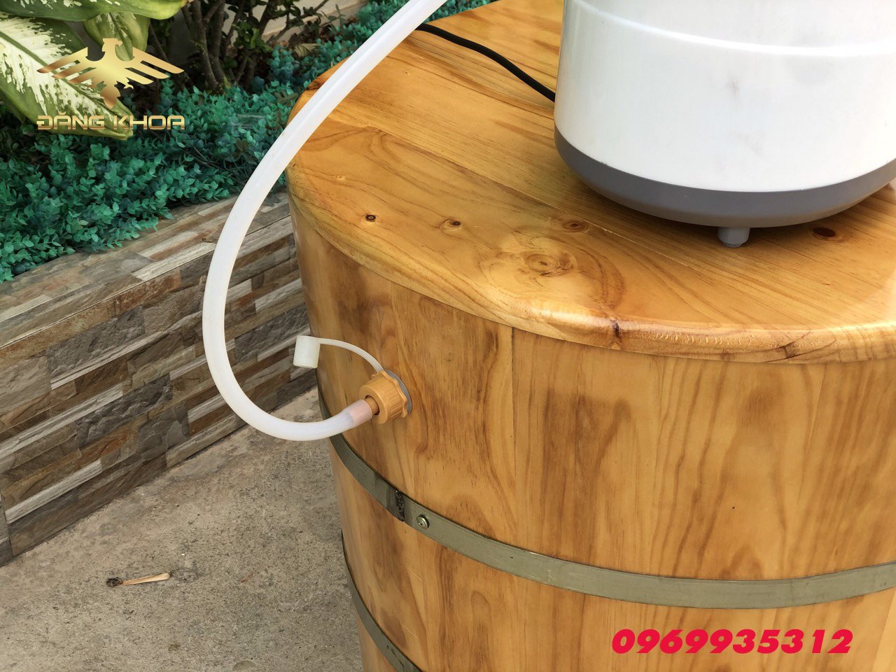 Bồn tắm gỗ thanh lý