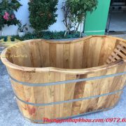 bồn tắm gỗ