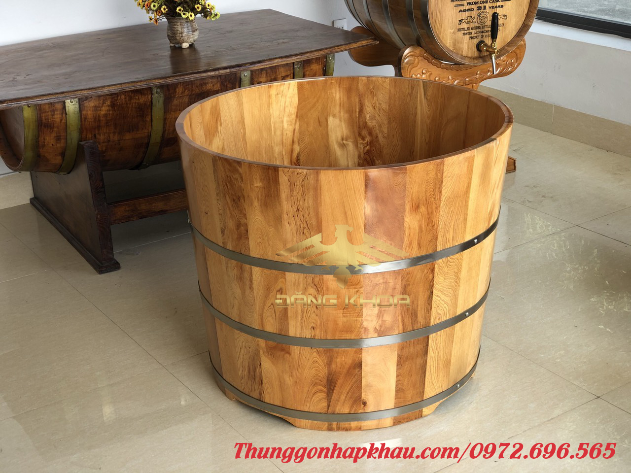 bồn tắm gỗ thanh lý